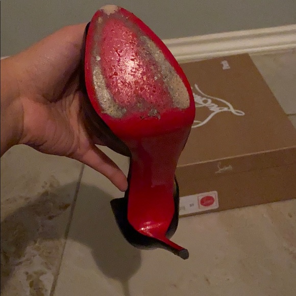 Heels - Picture 2 of 2